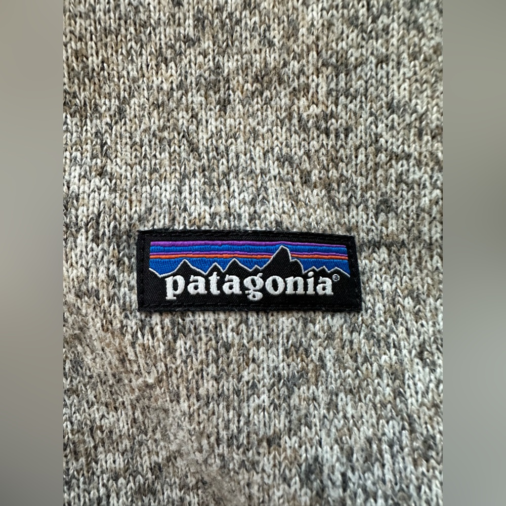 Patagonia Women’s Better 1/4 Zip Sweater- medium - Picture 2 of 5